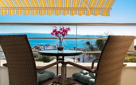 Sea View Apatrment